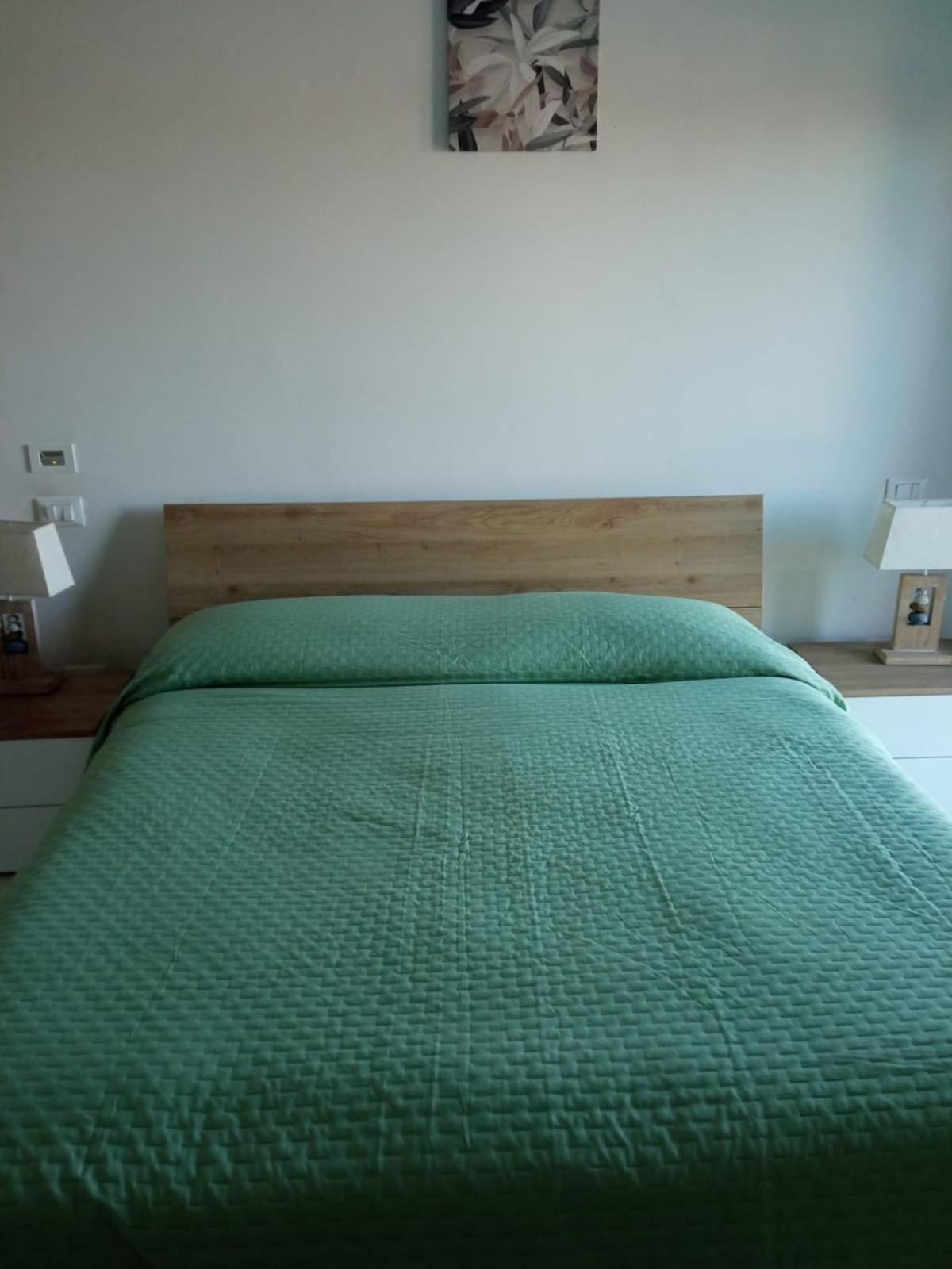 Casa Di Frida & Mika: Convenient Stopover Near Services * Civita Castellana